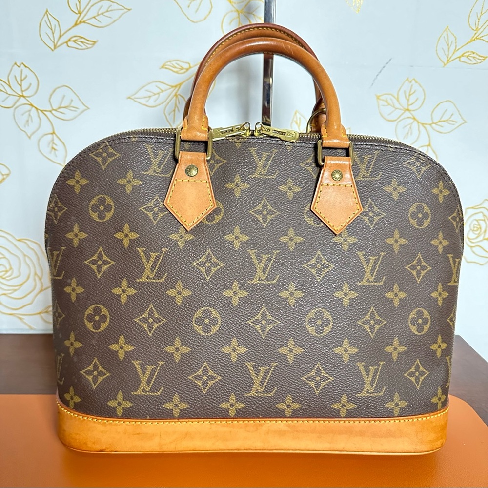 Louis Vuitton Alma Monogram Handbag Luxury Authentic